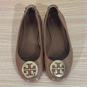 Tory Burch Tan Logo Ballet Flats Leather Round Toe Slip On 7M